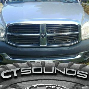 Meet your Posher, Travis